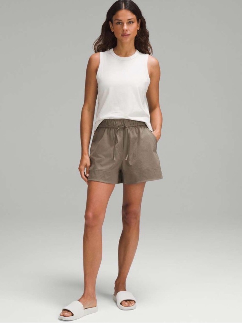 Lululemon Cinchable Waist High-Rise Woven Short 3.5" Size XS